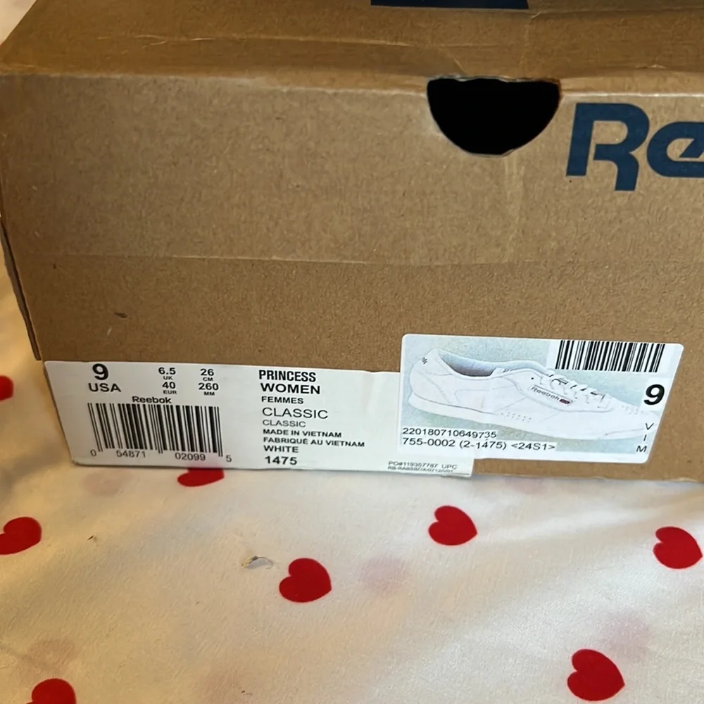 USED!!!!! Woman’s Reebok - Picture 5 of 6